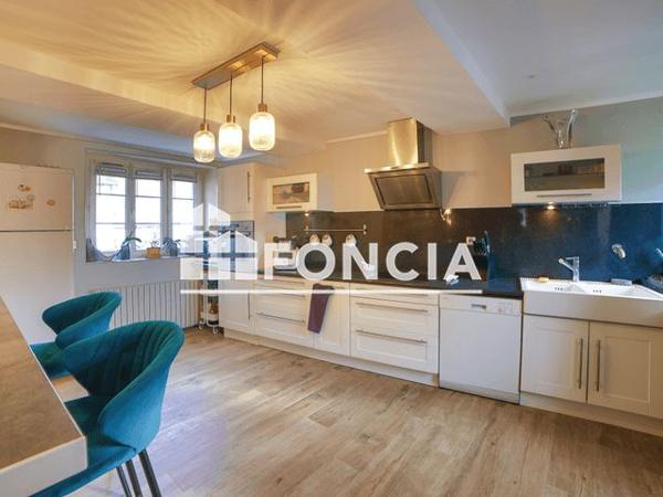 À vendre Maison 7 pièces 153 m² - Val-du-maine 53340