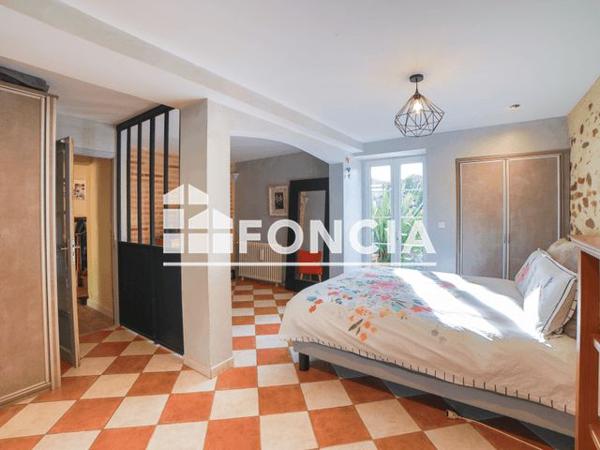 À vendre Maison 7 pièces 153 m² - Val-du-maine 53340