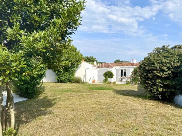 Propriété à Saint-Martin-de-Ré avec annexe