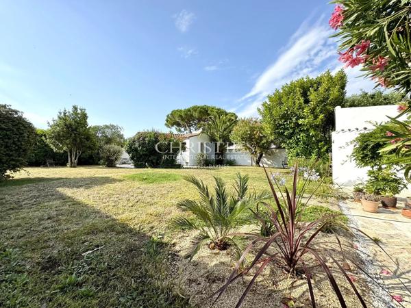 Propriété à Saint-Martin-de-Ré avec annexe