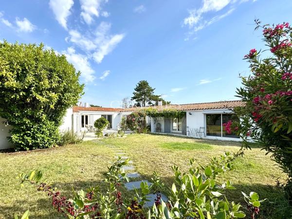Propriété à Saint-Martin-de-Ré avec annexe