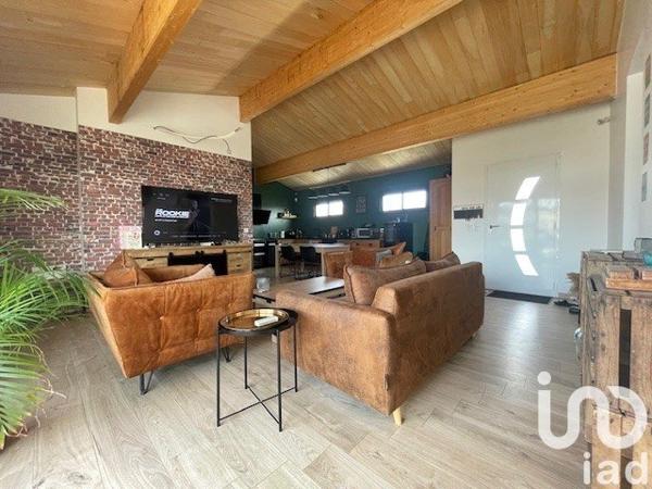 Maison 5 pièces de 118 m² à Médis (17600)