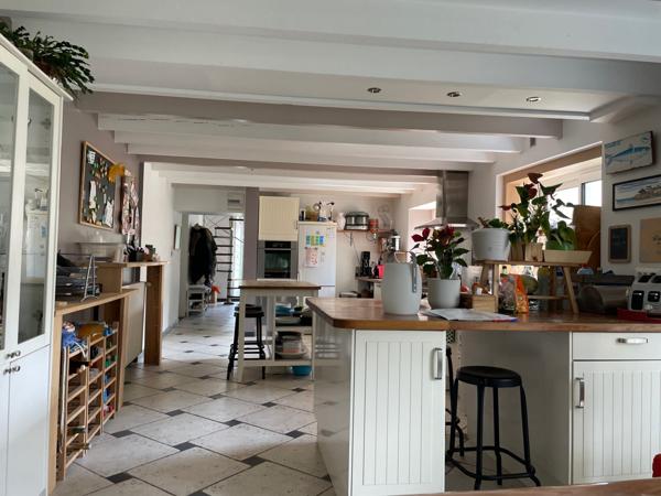 Belle ancienne de 193 m² à 10 Mn de LA ROCHELLE