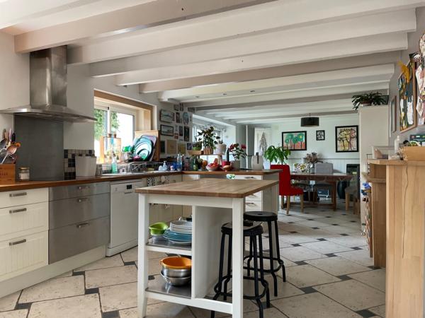 Belle ancienne de 193 m² à 10 Mn de LA ROCHELLE