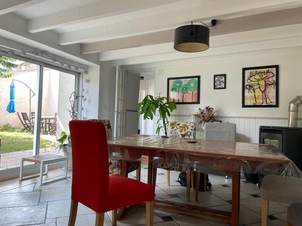 Belle ancienne de 193 m² à 10 Mn de LA ROCHELLE