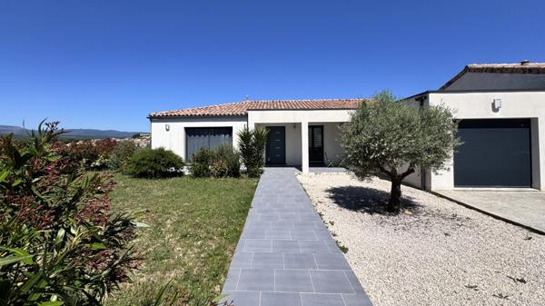 Pavillon récent de 145 m² à 10 min de Carcassonne avec vue, jardin et garage