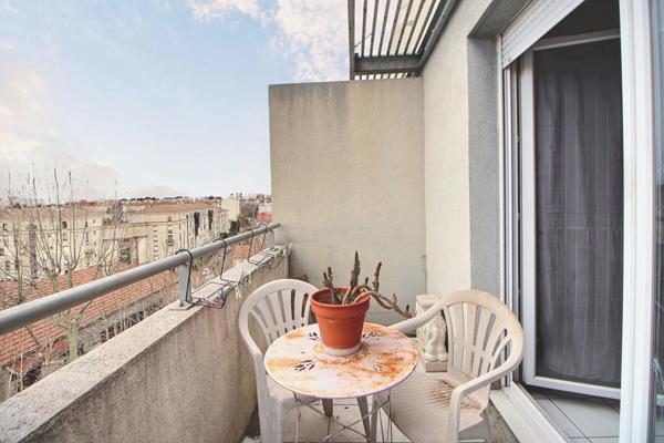 Appartement 3 pièces avec terrasse et garage ? Dernier étage, emplacement privilégié