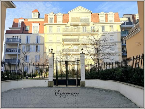 Appartement à vendre 3 pièces de 71 m Balcon Parking