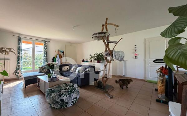 Maison à vendre    4 pièces • 101,73 m2 Rochechouart