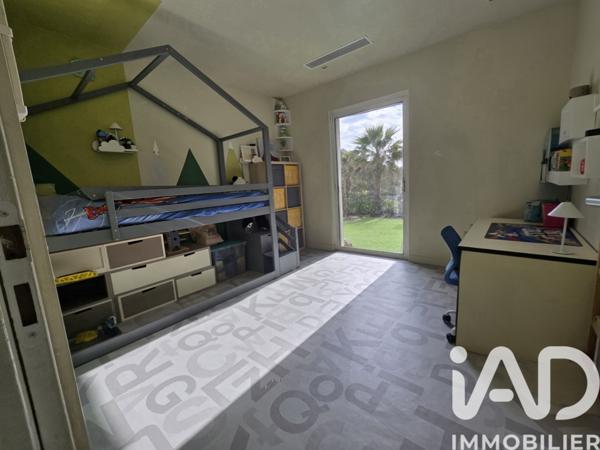 Maison à vendre 6 pièces 200 m² Contes