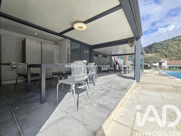 Maison à vendre 6 pièces 200 m² Contes