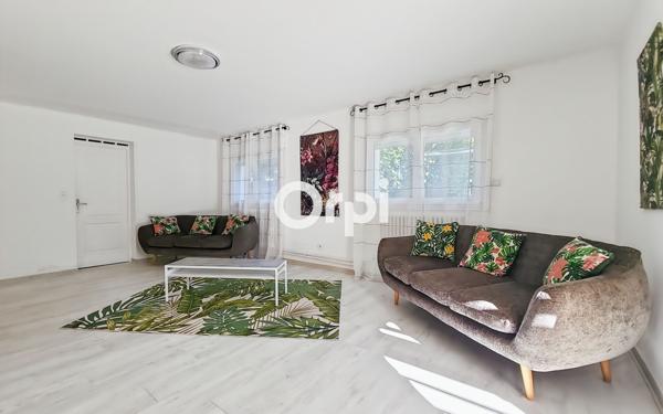 Maison à vendre    8 pièces • 192 m2 Carnoux-en-Provence