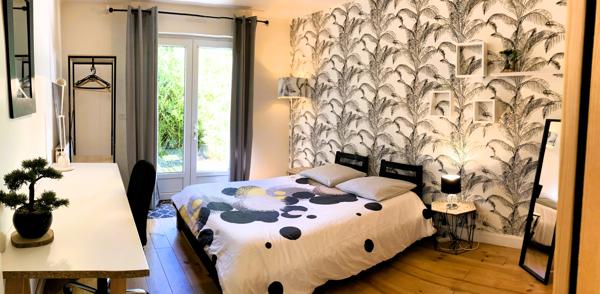MAISON FAMILIALE 155 m² -6 CHAMBRES -JARDIN 1 000 m² - PROCHE MER & COMMERCES
