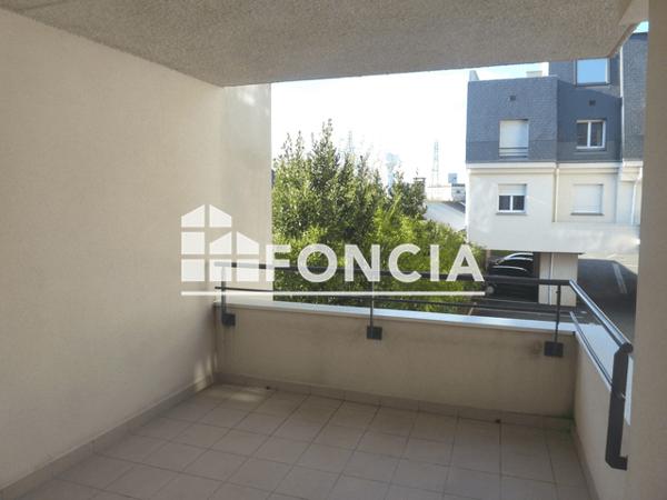 Location Appartement 2 pièces 43.5 m² - 24 RUE VICTOR HUGO Montreuil Juigne 49460