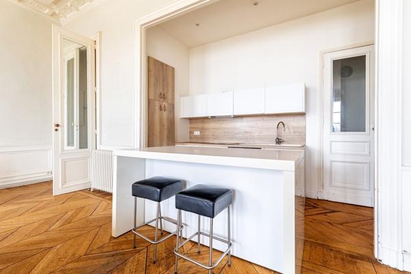 Vente Appartement de luxe Bordeaux 3 Pièces 118 m²