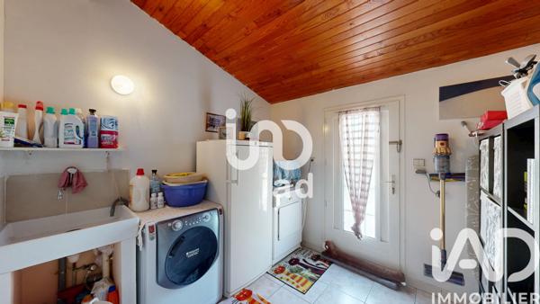 Maison à vendre 7 pièces 220 m² Frouzins