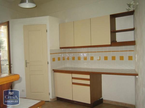 Appartement à louer 2 pièces 62.82m² Mormoiron (84570)