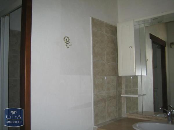 Appartement à louer 2 pièces 62.82m² Mormoiron (84570)