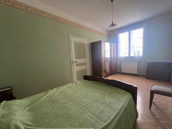 Dpt Gard (30), à vendre SAINT CHRISTOL LES ALES maison P6 de 157,63 m² - Terrain de 856