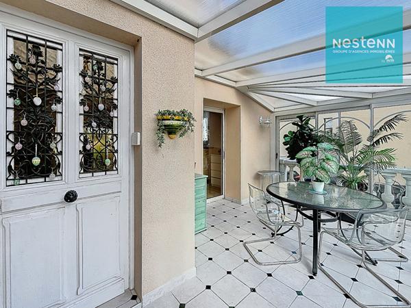 Bien d'exception au coeur de Montbrison ! Volumes généreux & cadre privilégié