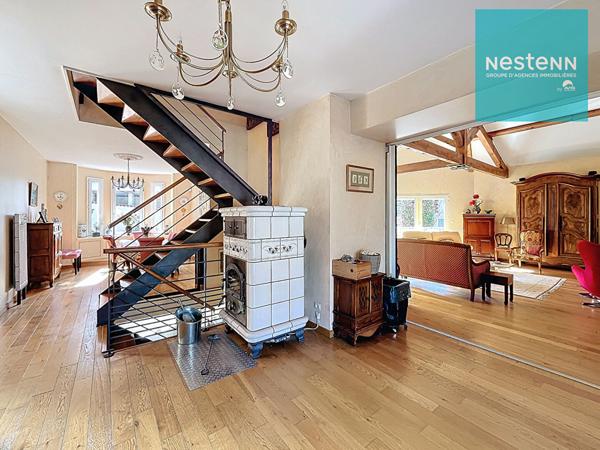 Bien d'exception au coeur de Montbrison ! Volumes généreux & cadre privilégié