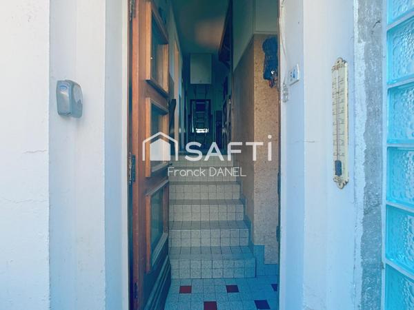 Maison de 141 m2, 9 piéces,6 chambres