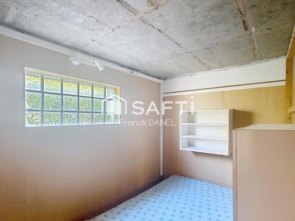 Maison de 141 m2, 9 piéces,6 chambres