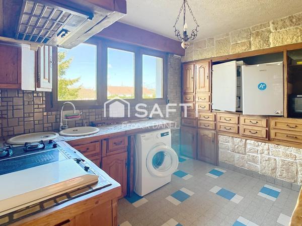 Maison de 141 m2, 9 piéces,6 chambres