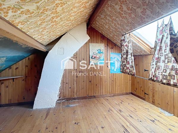 Maison de 141 m2, 9 piéces,6 chambres