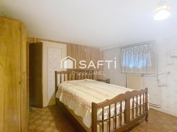 Maison de 141 m2, 9 piéces,6 chambres