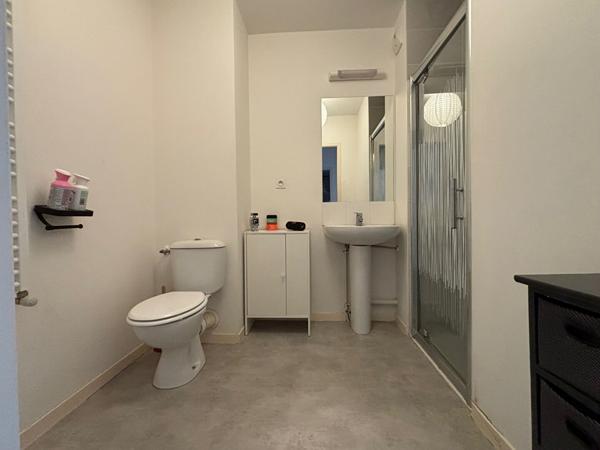 A VENDRE NANTES/CHEZINE APPARTEMENT AVEC ASCENSEUR/TERRASSE/PARKING