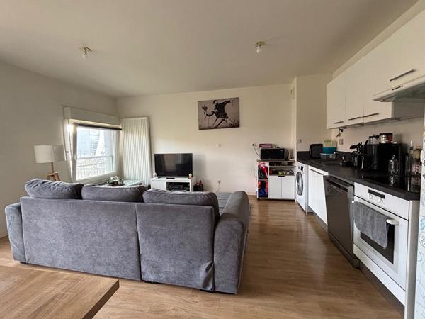 A VENDRE NANTES/CHEZINE APPARTEMENT AVEC ASCENSEUR/TERRASSE/PARKING