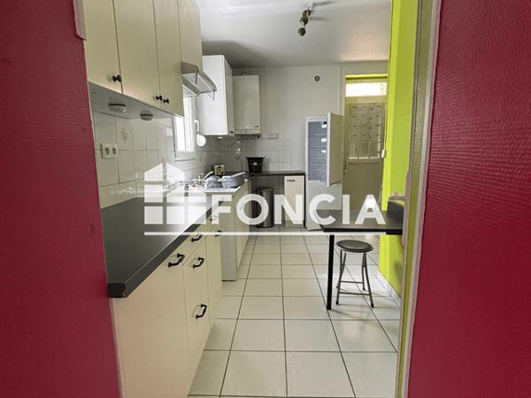 Location Appartement meublé 3 pièces 71.35 m² - 66 AVENUE JEAN JAURES Montval-sur-loir 72500
