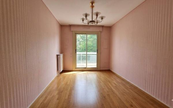 Appartement à vendre    3 pièces • 90 m2 Fontaines-sur-Saône