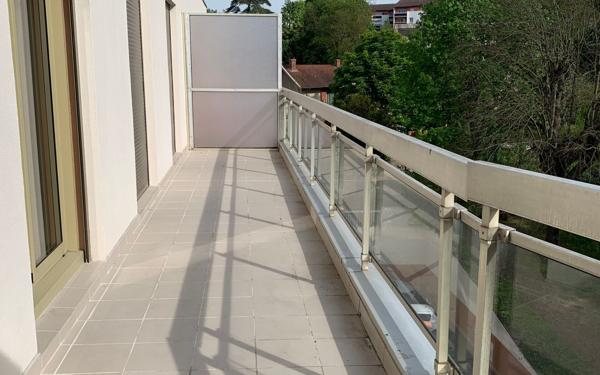 Appartement à vendre    3 pièces • 90 m2 Fontaines-sur-Saône