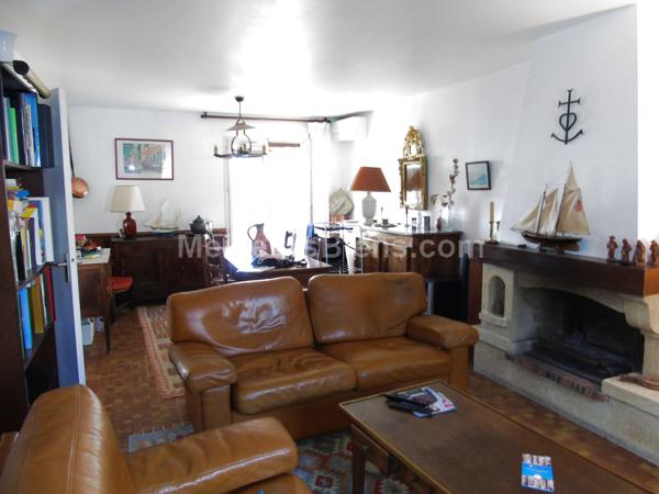  Exclusivité, Villa dans quartier résidentiel sur Salon de Provence.