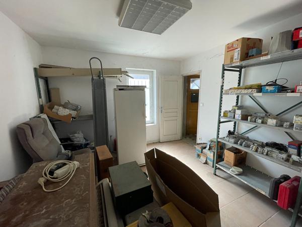 Entrepôt / local industriel Villepinte 124 m2