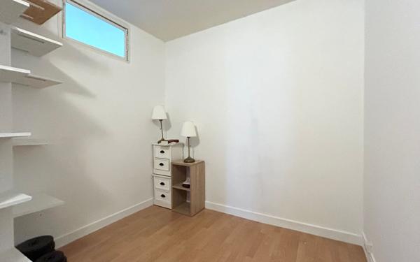 Appartement à vendre    3 pièces •  Évry