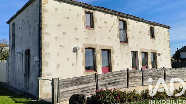 Maison à vendre 6 pièces 126 m² Le Poiré-sur-Vie