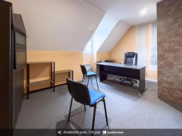 Bureau / Maison Verrieres En Anjou