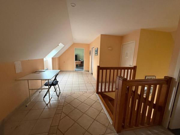Bureau / Maison Verrieres En Anjou