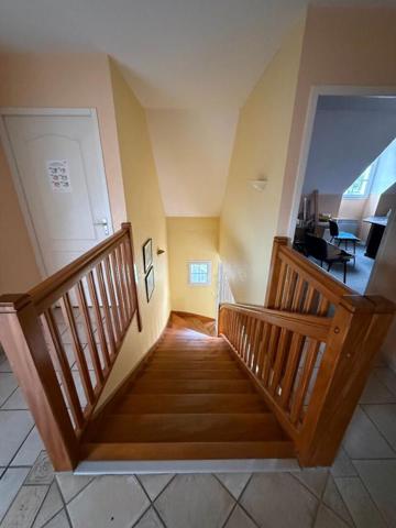 Bureau / Maison Verrieres En Anjou