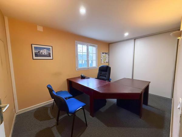 Bureau / Maison Verrieres En Anjou