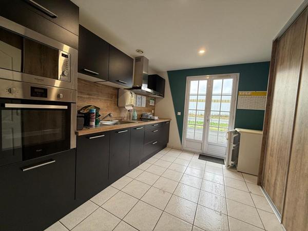 Bureau / Maison Verrieres En Anjou