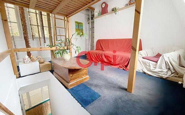 Appartement à vendre    4 pièces • 70 m2 Paris 11