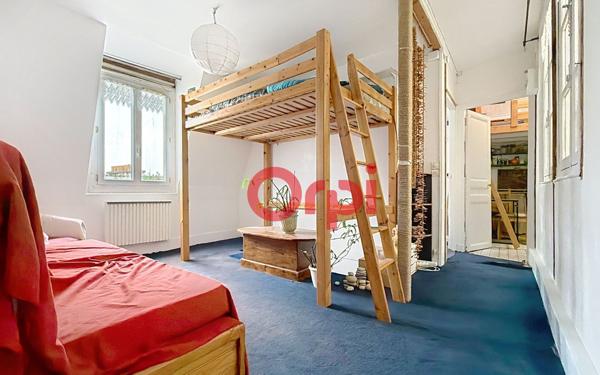 Appartement à vendre    4 pièces • 70 m2 Paris 11