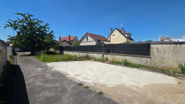 TERRAIN SAINT OUEN L'AUMONE 340 M²