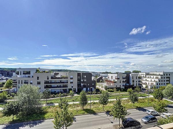 Appartement 4 pièces de standing Dernier étage avec vue dégagée, ZAC Renard, Saint-Cyr-l'École