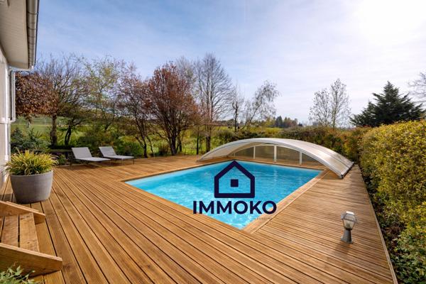 Lure (70200) Grande maison familiale érigée sur sous-sol sans vis-à-vis avec piscine sur Lure