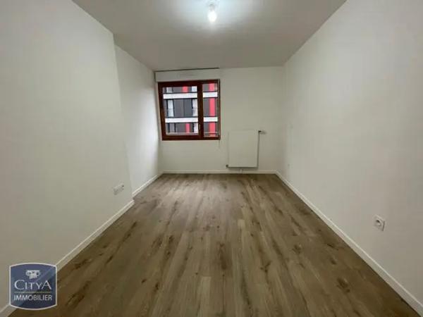Appartement à louer 2 pièces 43.84m² Asnières-sur-Seine (92600)